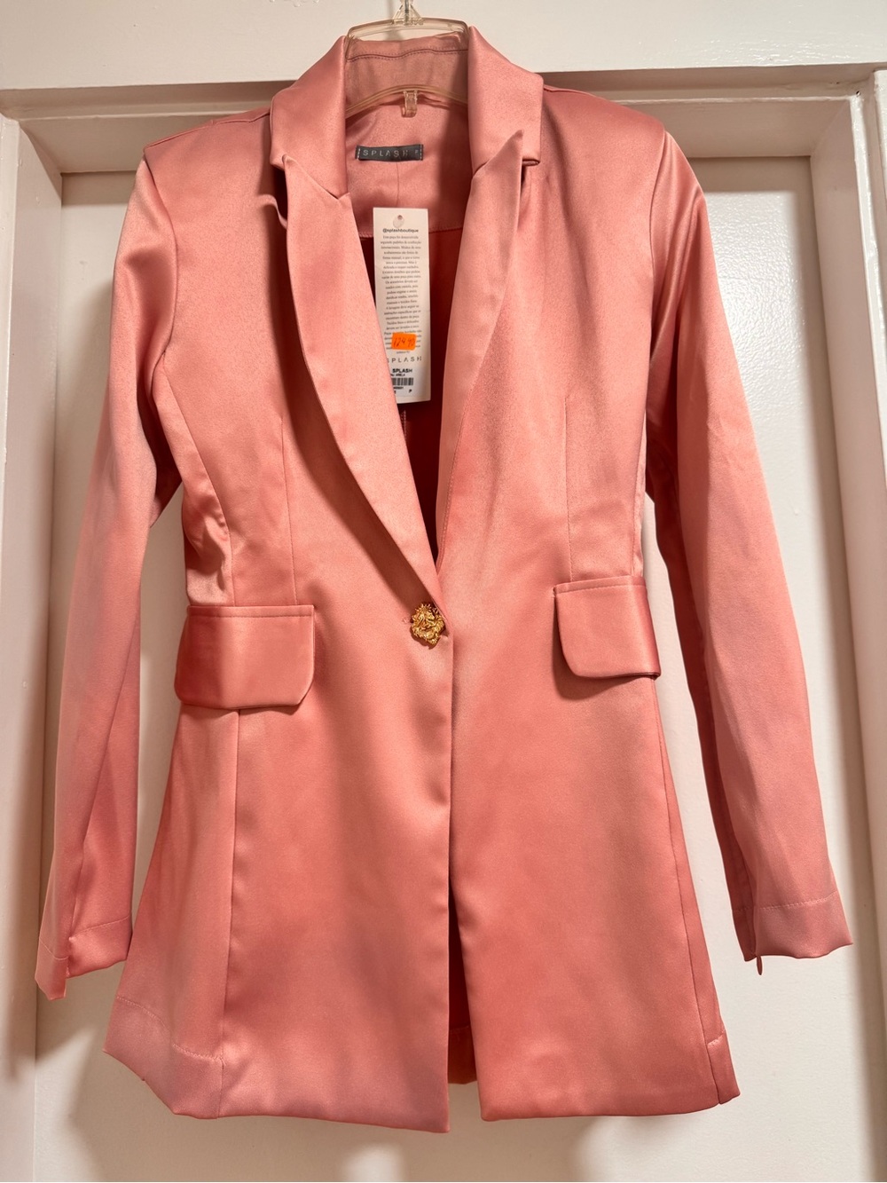 SPLASH Boutique Rose Pink Satin Blazer NWT - Size P (Small)
